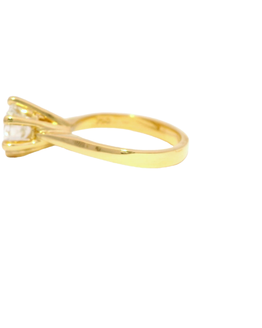 Anillo de compromiso en oro amarillo 18k ley con diamante de 1kt