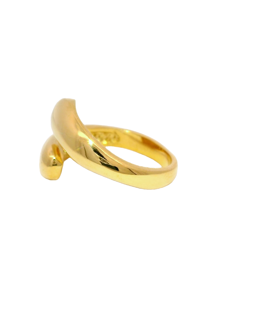 Anillo en oro amarillo 18k ley lagrima minimalista
