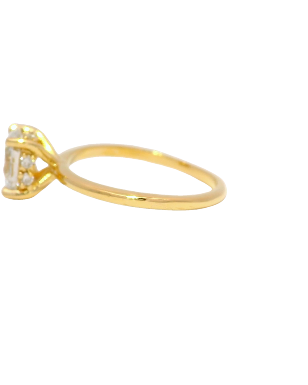Anillo de compromiso Oval 18k ley 1,4 mm