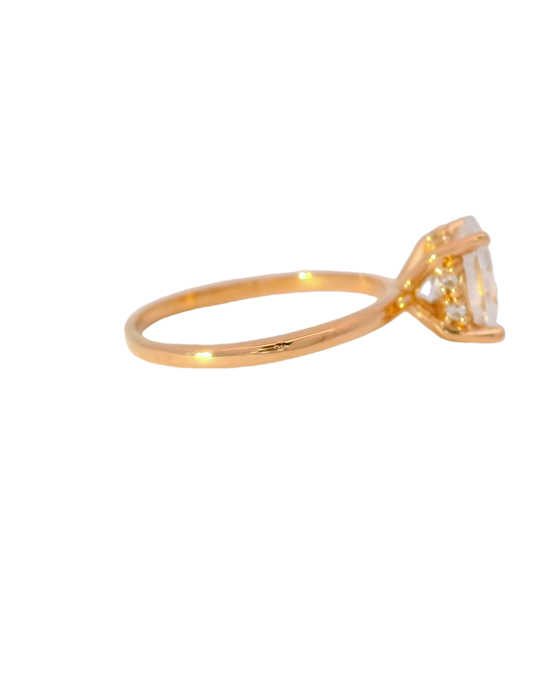 Anillo de compromiso en oro rosado 18k ley brillante