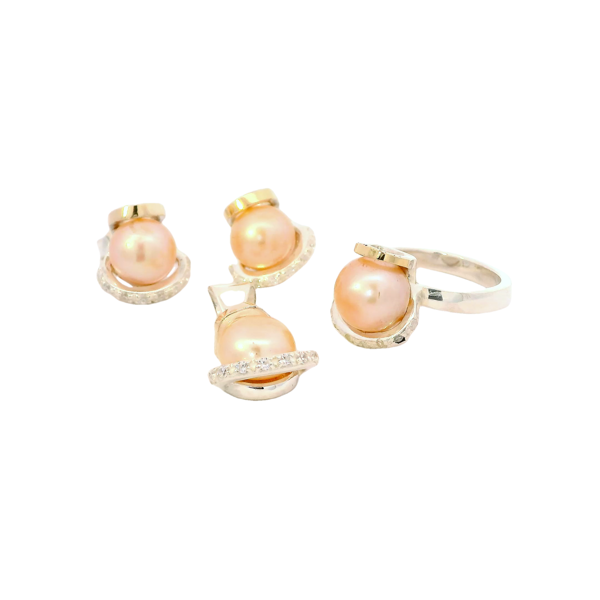 Conjunto de joyas con perlas rosadas en plata con oro