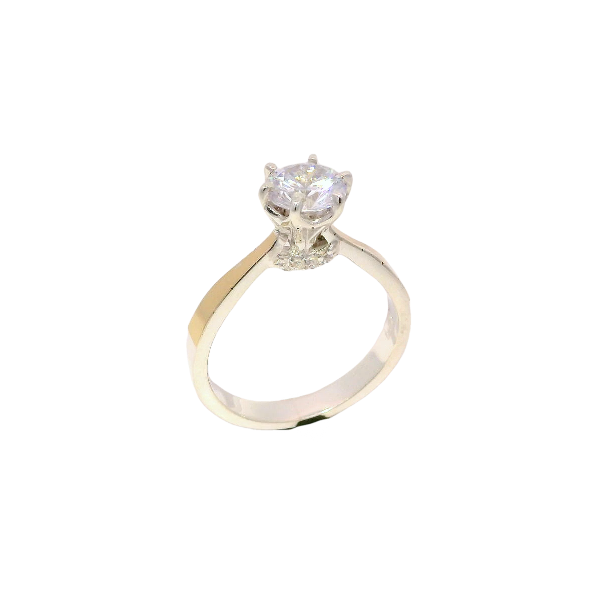 Anillo de compromiso con zircón redondo