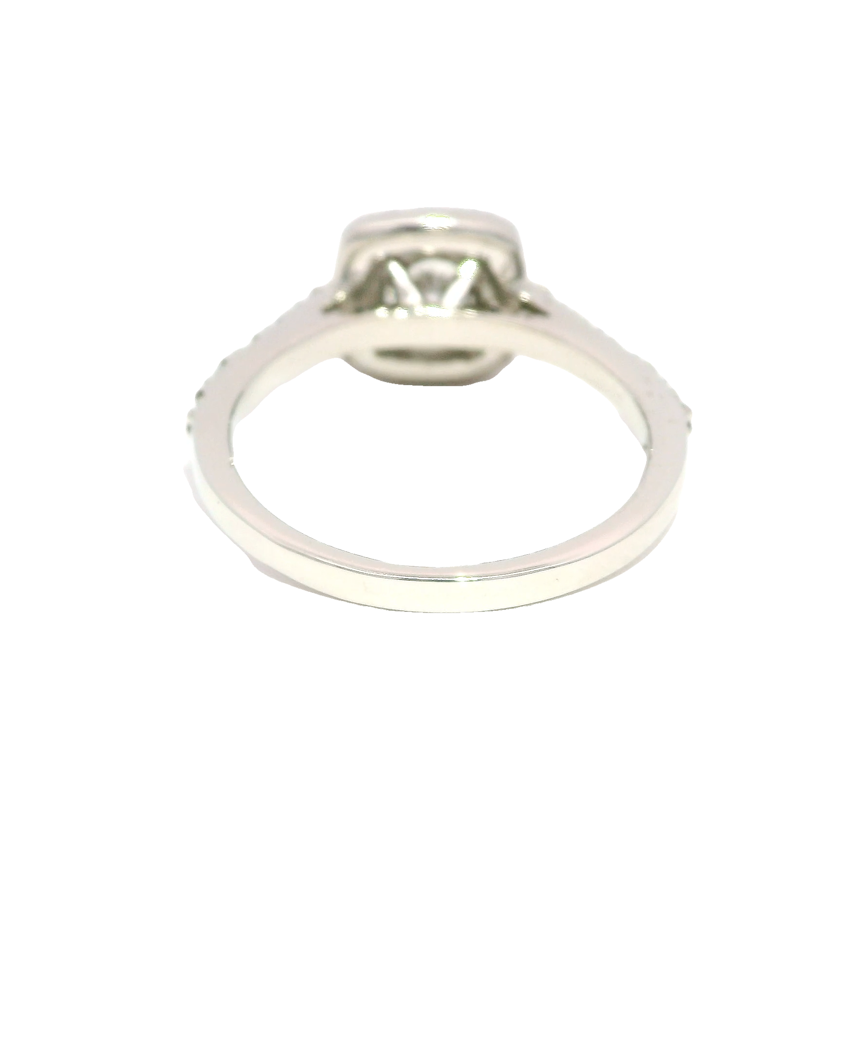 Anillo de compromiso de oro blanco 18k ley con halo