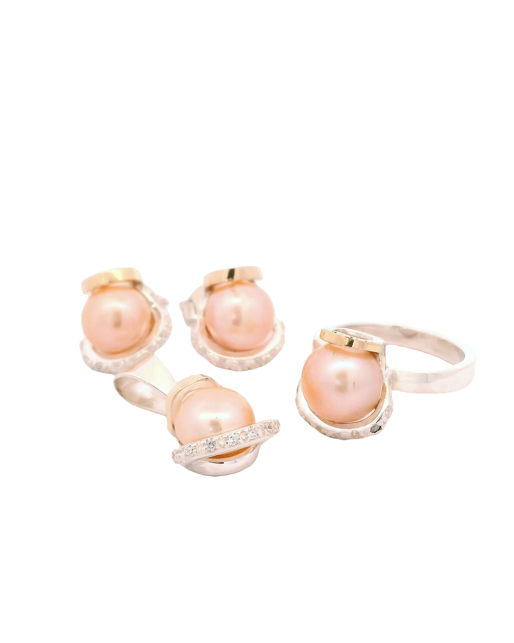 Conjunto de joyería con perlas rosadas