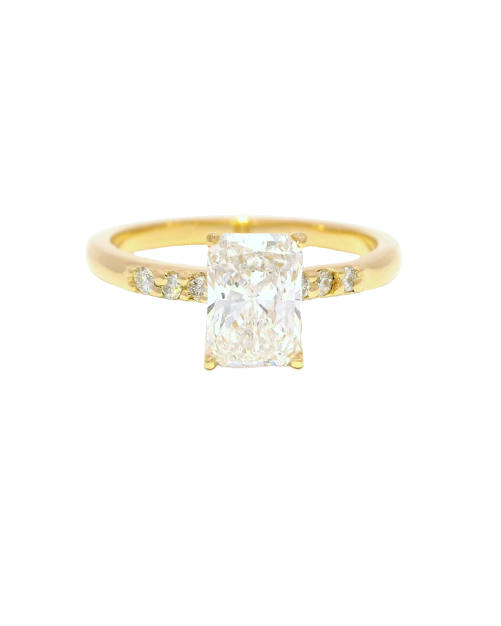 Anillo de compromiso con diamante radiante de 1kt en oro amarillo 18k ley