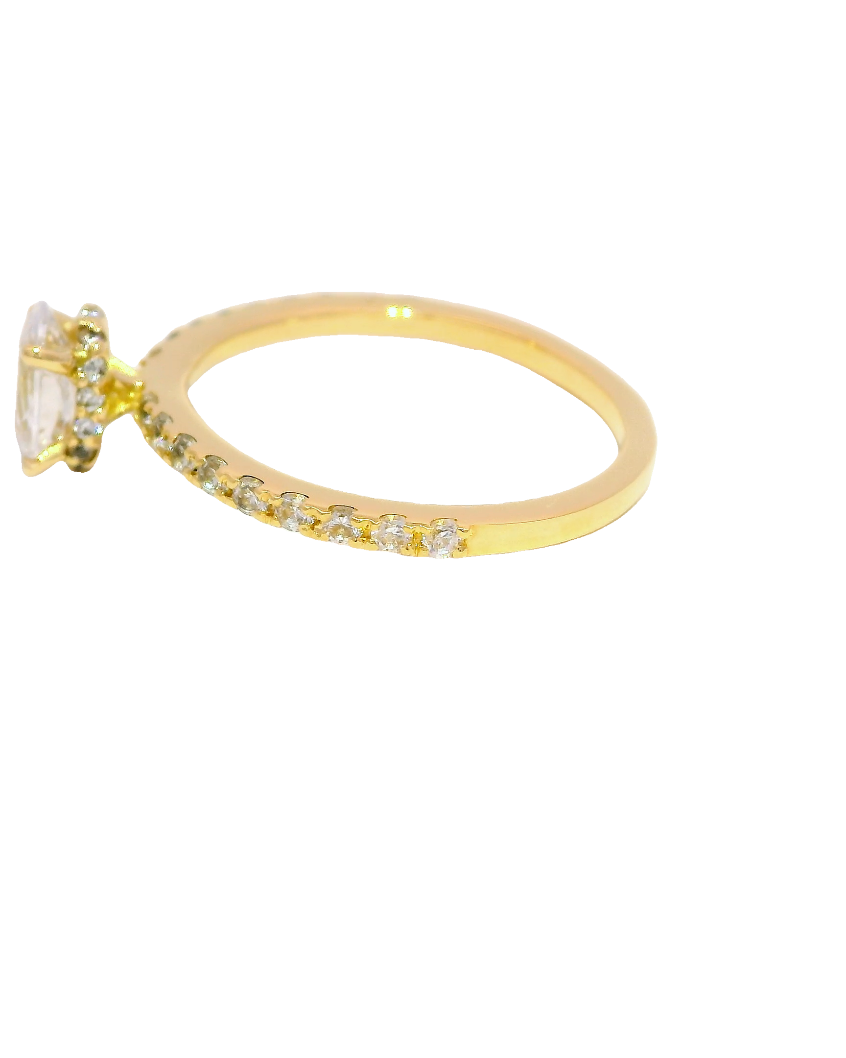 Anillo de compromiso brillante con diamante oval de 0.55 cts