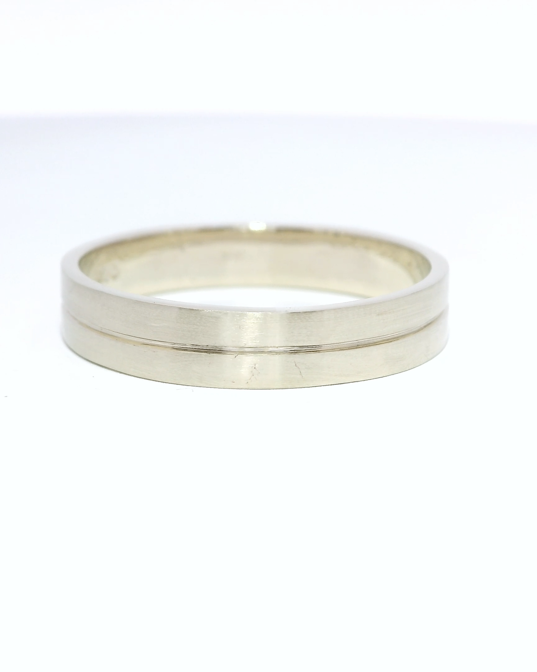 Anillo de oro blanco 18k Ley elegante