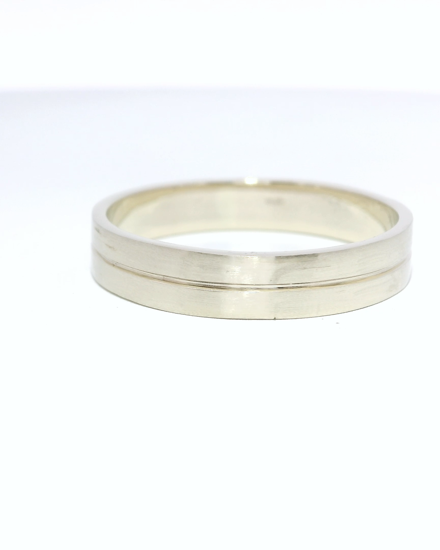 Anillo de oro blanco 18k Ley elegante