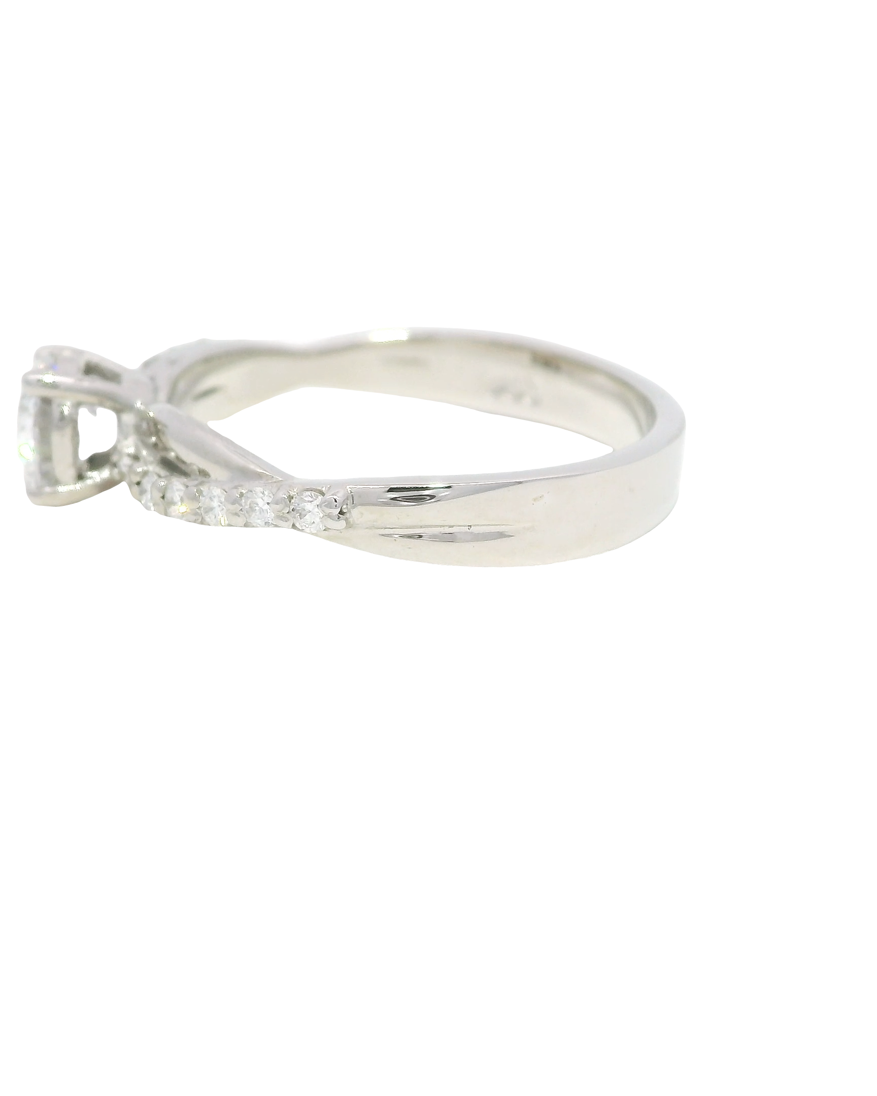 Anillo de compromiso entrelazado en oro blanco 18k ley