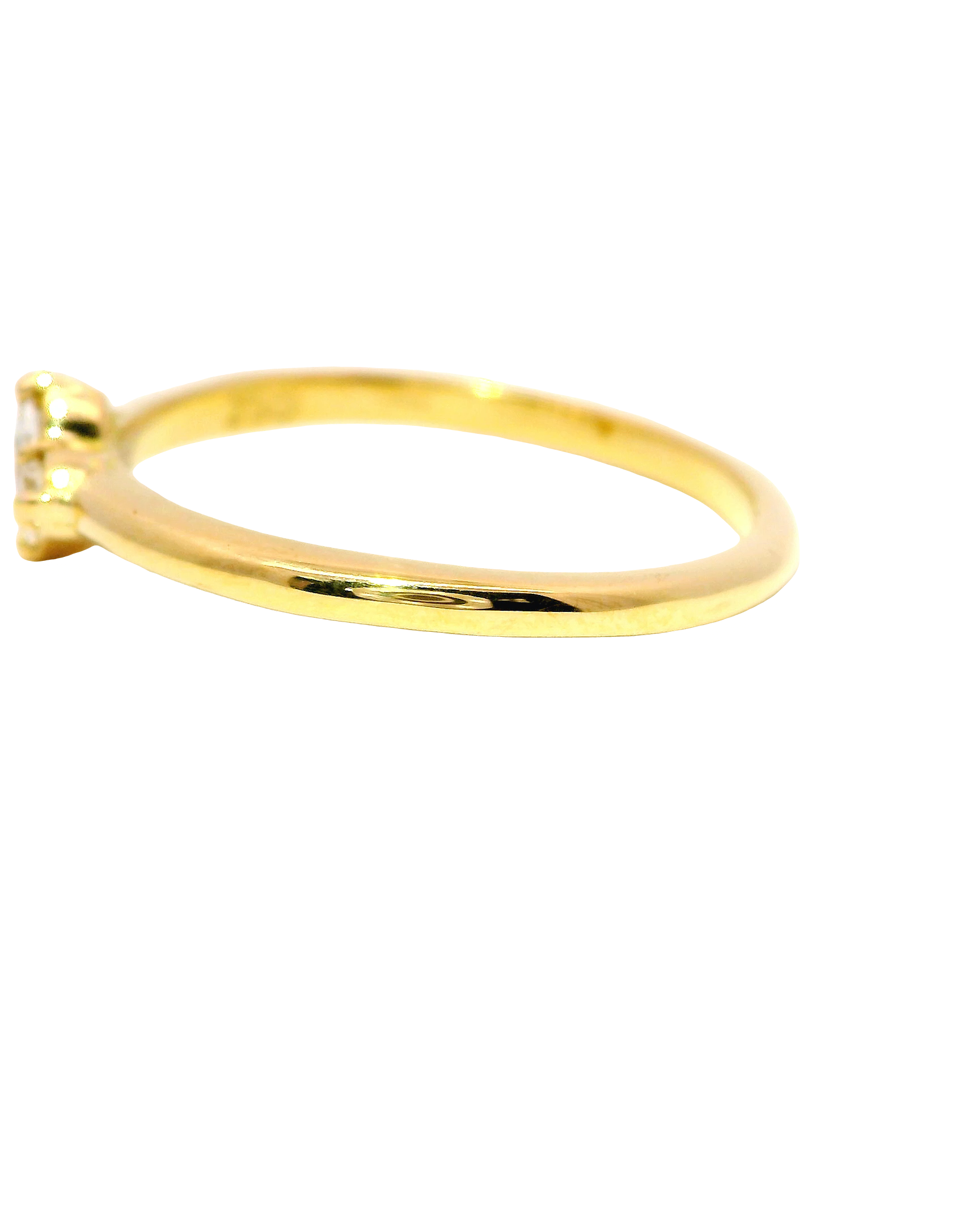 Anillo de Oro Amarillo con Diamante Marquesa de 0.25cts
