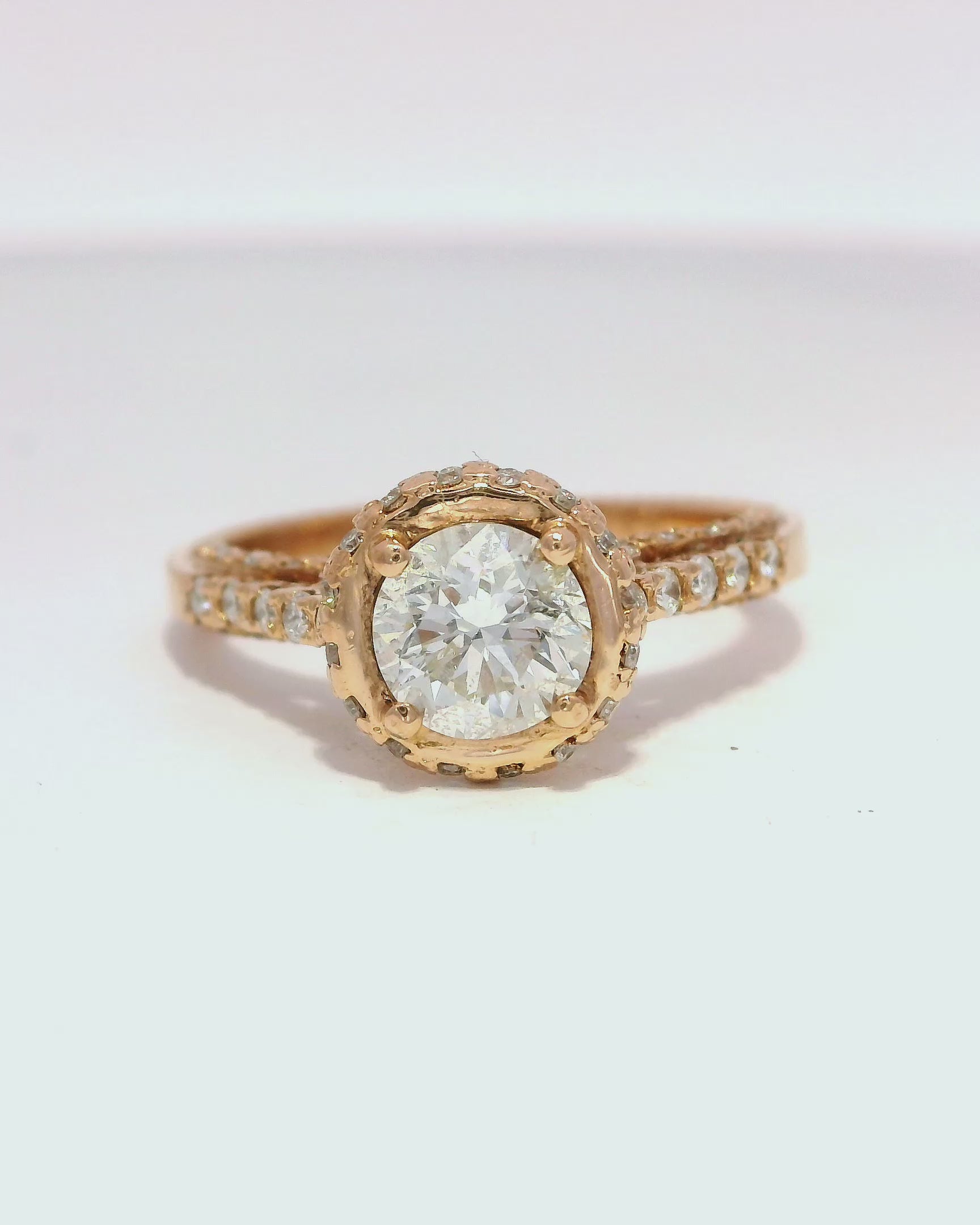 Anillo de compromiso en oro rosado 18k ley