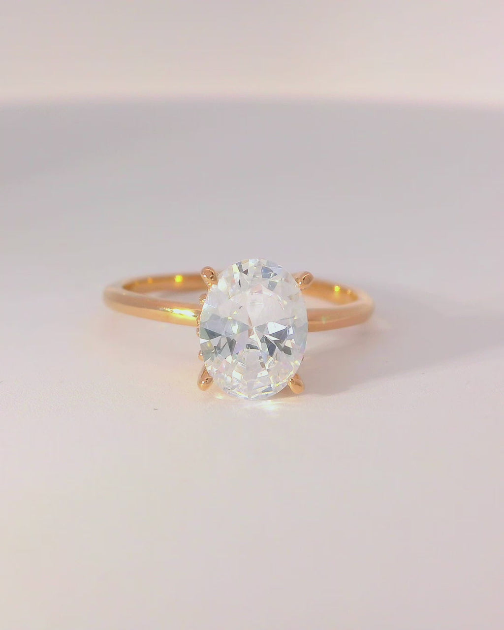 Anillo de compromiso en oro rosado 18k ley brillante
