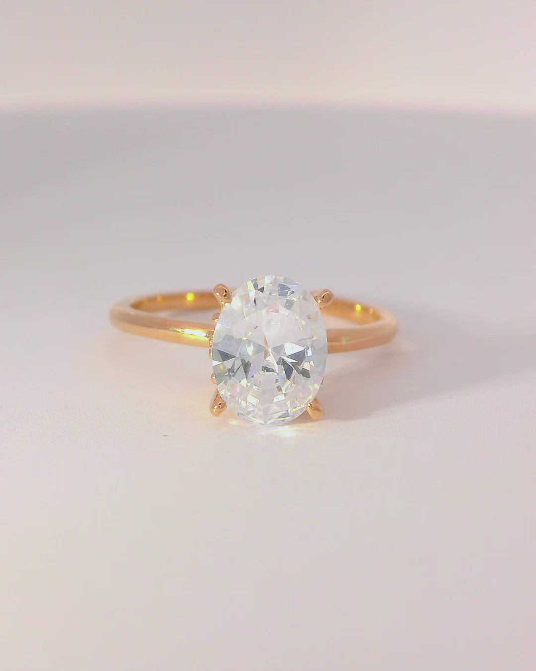 Anillo de compromiso en oro rosado 18k ley brillante