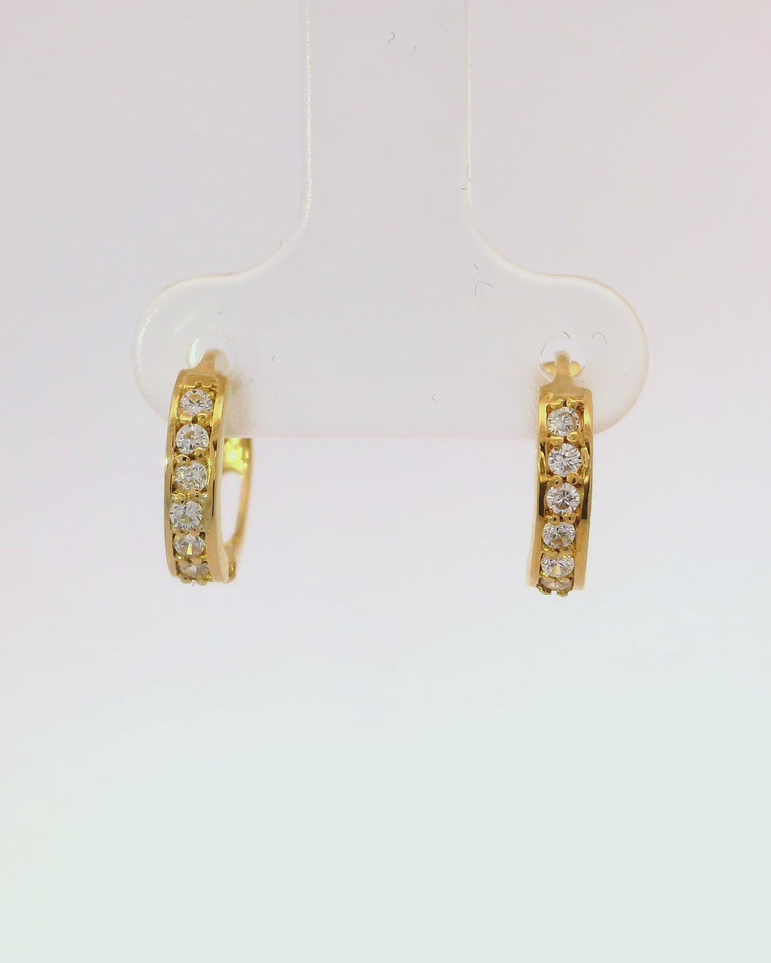 Argollas de oro amarillo 8k tipo huggies 1,2 cm bicel mixto