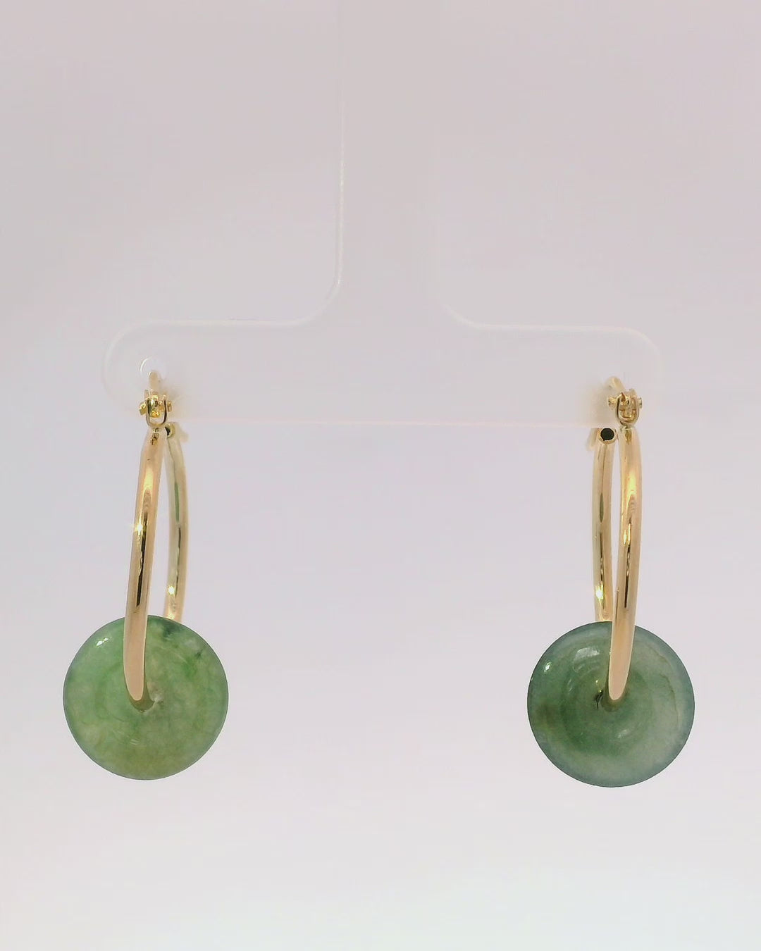 Pendientes de jade elegantes