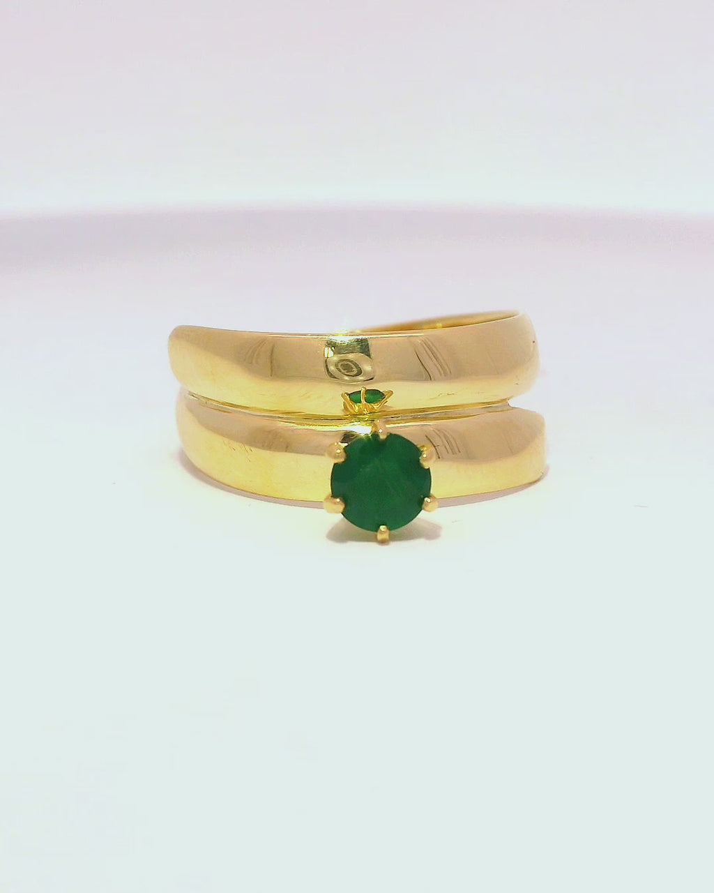 Anillo en oro amarillo 18k ley fancy